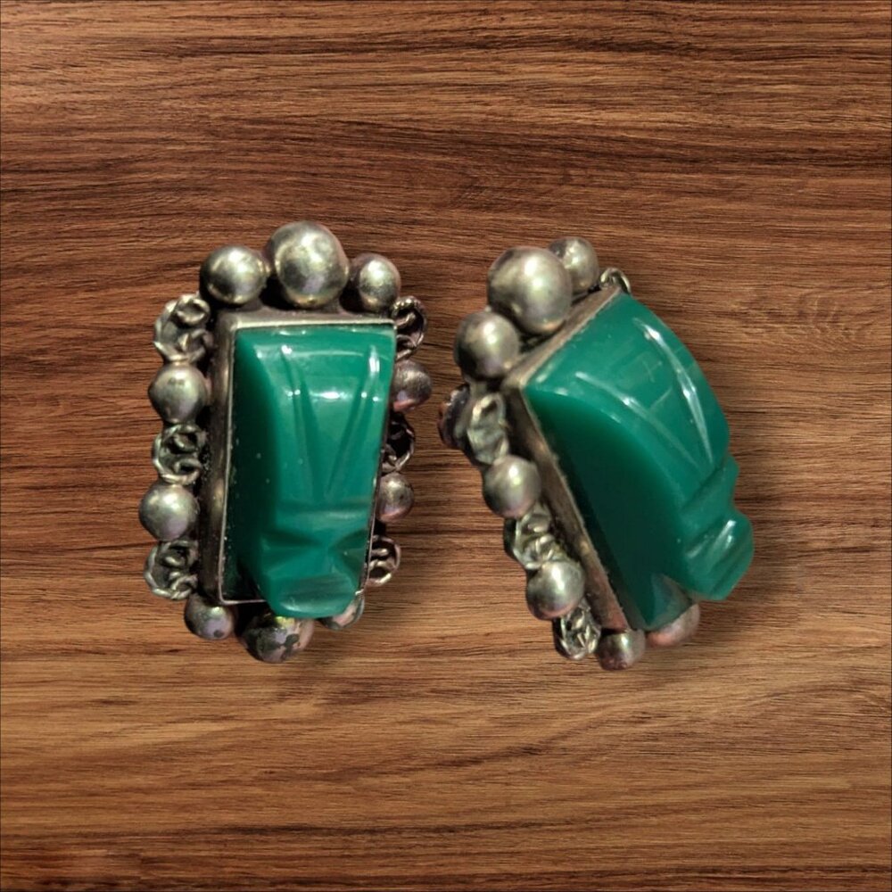 Vintage Screw-Back Earrings With Green Carved Stones & Silver Toned Beaded Frame